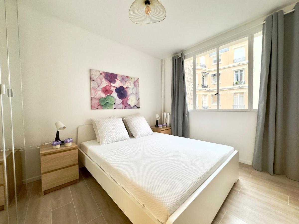 Appartement Charming 4p- Eiffel Tower Face Parijs